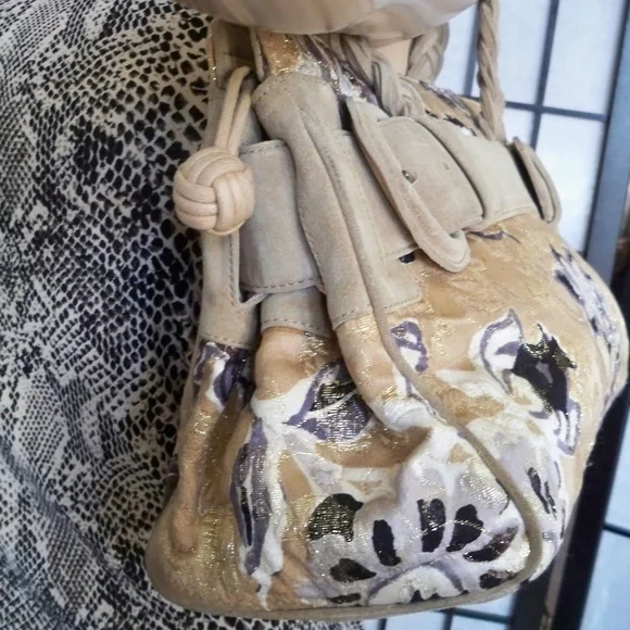 Luxurious RARE PIAZZA SEMPIONE Renaissance Jacquard Shoulder Bag/Satchel - Picture 2 of 8